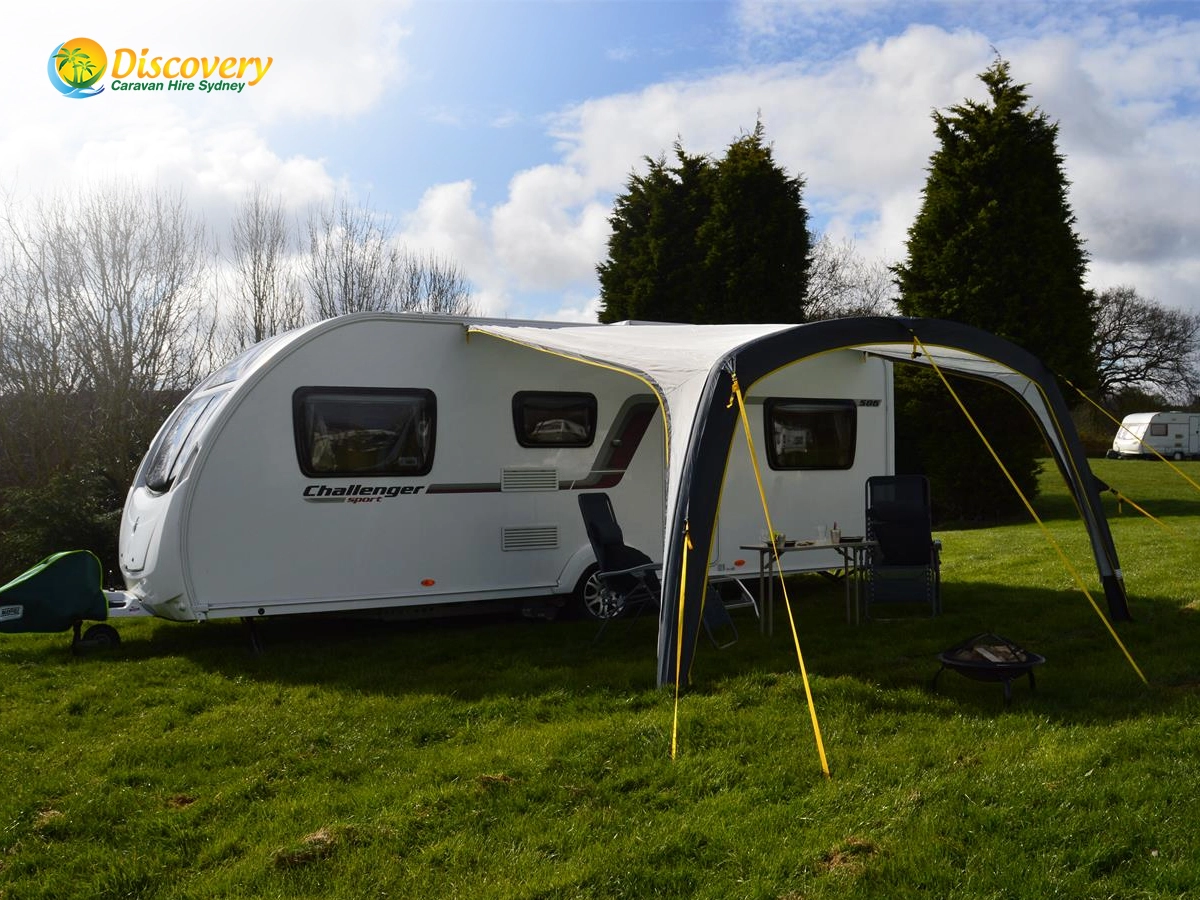 Awning-And-Canopy-discoverycaravanhire